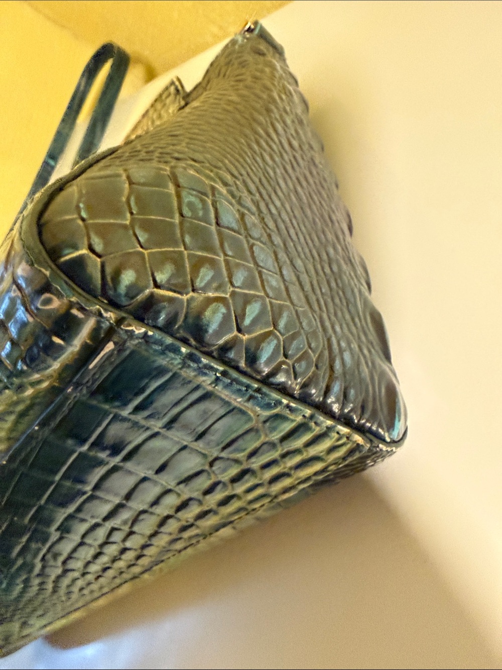 Brahmin Teal Green Croc-Embossed Crossbody Bag - Picture 6 of 16